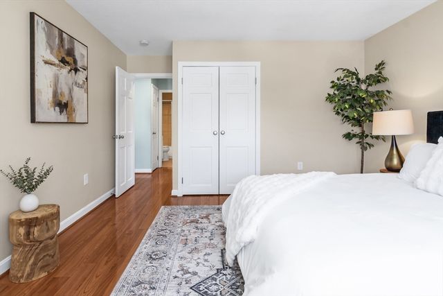 31 Symonds St 18, Salem, MA 01970