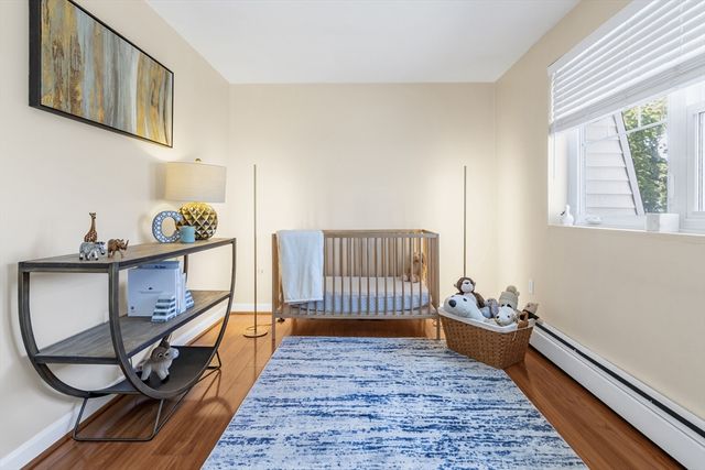 31 Symonds St 18, Salem, MA 01970