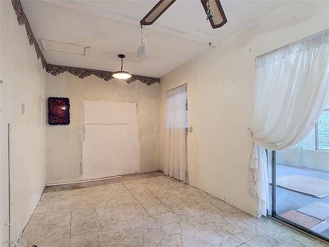220 PINEHURST DR, Auburndale, FL 33823