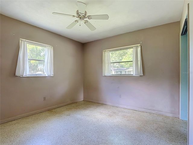 220 PINEHURST DR, Auburndale, FL 33823