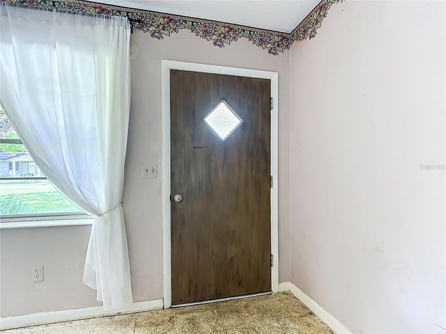 220 PINEHURST DR, Auburndale, FL 33823