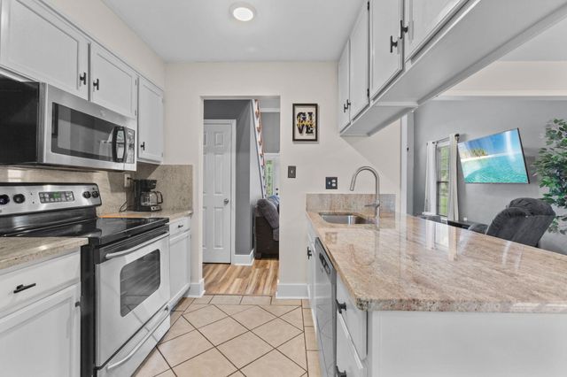232 Birmingham Drive, Summerville, SC 29486