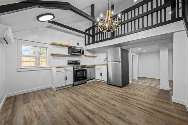 2614 Elam Rd, Murfreesboro, TN 37127