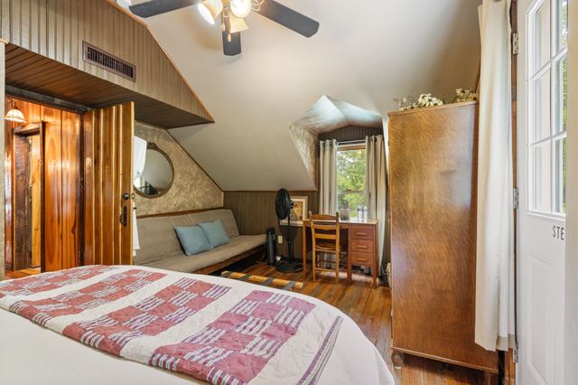 27 Bussell Ln, Gordonsville, TN 38563