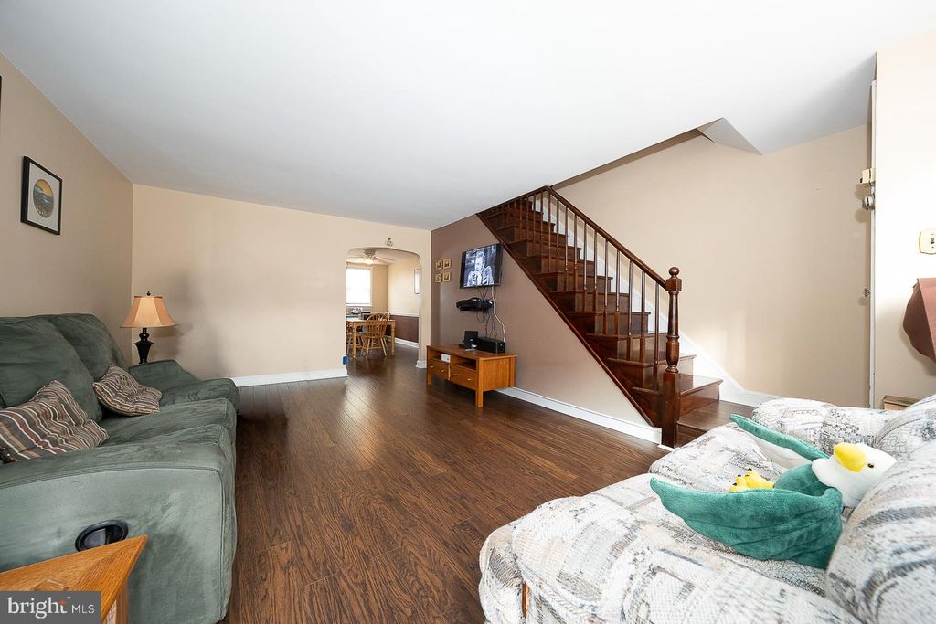 1140 MYRTLEWOOD AVE, Havertown, PA 19083 — photo 3