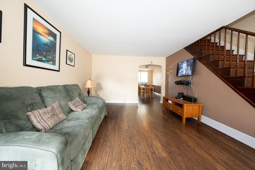 1140 MYRTLEWOOD AVE, Havertown, PA 19083 — photo 4