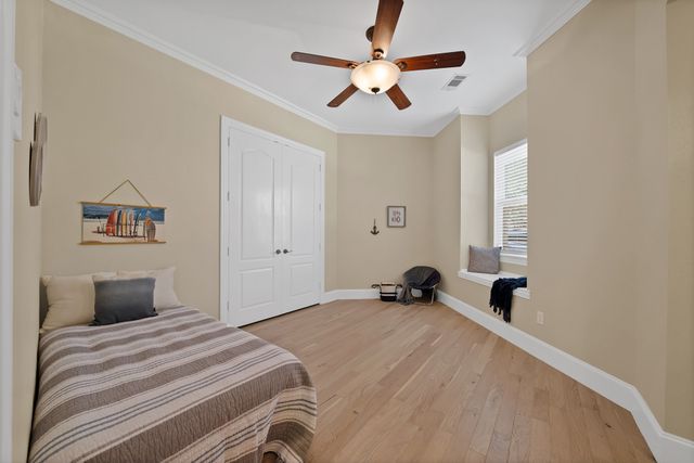 6204 Toscana Circle, Fort Worth, TX 76140