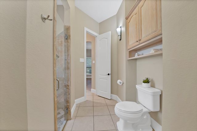 6204 Toscana Circle, Fort Worth, TX 76140