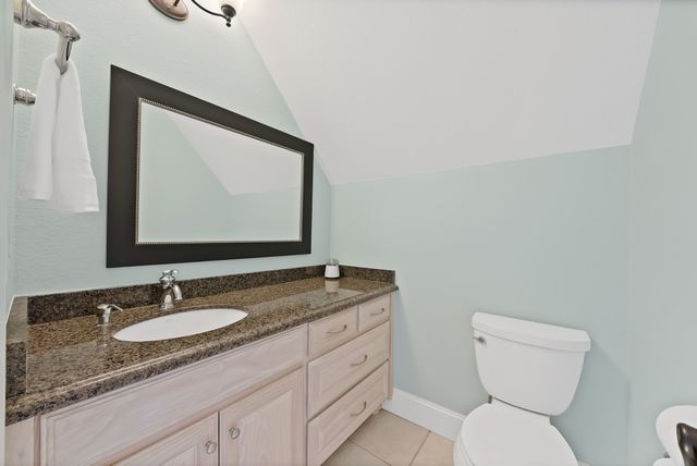 6204 Toscana Circle, Fort Worth, TX 76140