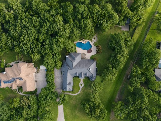 6204 Toscana Circle, Fort Worth, TX 76140