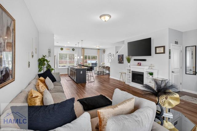 99 Blueberry Court NE, Ludowici, GA 31316