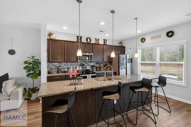 99 Blueberry Court NE, Ludowici, GA 31316