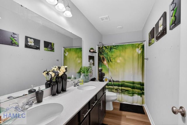 99 Blueberry Court NE, Ludowici, GA 31316