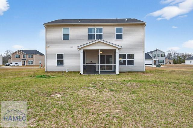 99 Blueberry Court NE, Ludowici, GA 31316