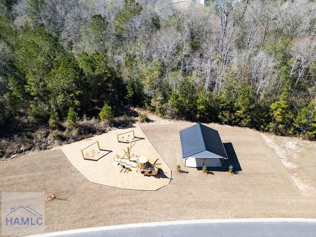 99 Blueberry Court NE, Ludowici, GA 31316