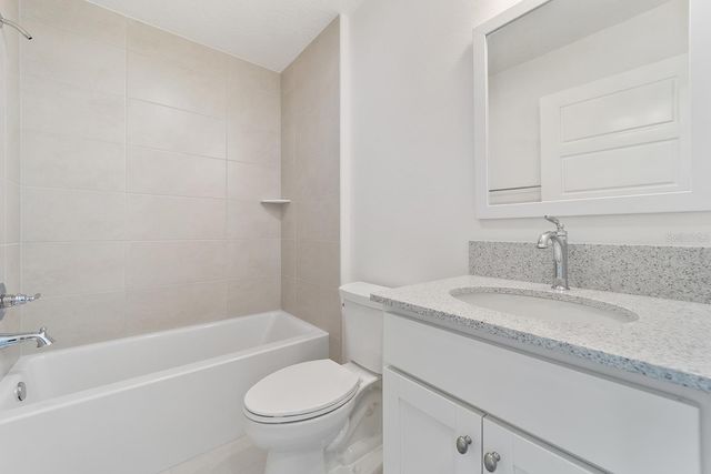 2421 HOBKIRK LOOP, Middleton, FL 34762