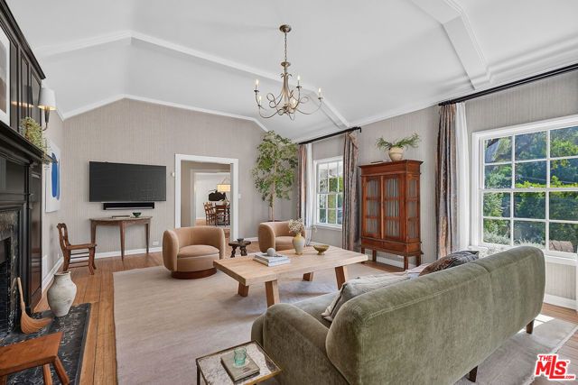 9305 Hazen Drive, Beverly Hills, CA 90210