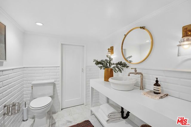 9305 Hazen Drive, Beverly Hills, CA 90210