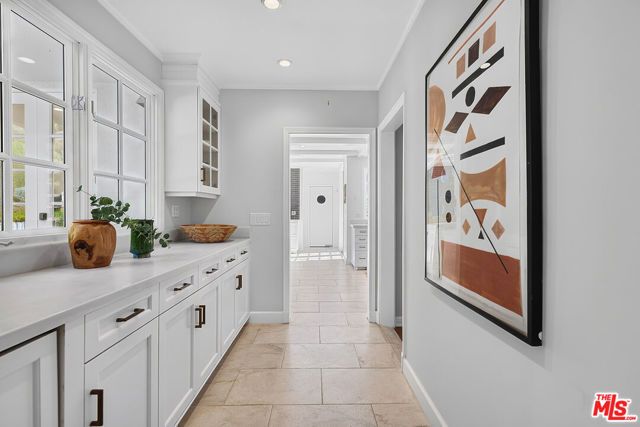 9305 Hazen Drive, Beverly Hills, CA 90210