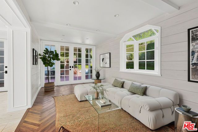 9305 Hazen Drive, Beverly Hills, CA 90210