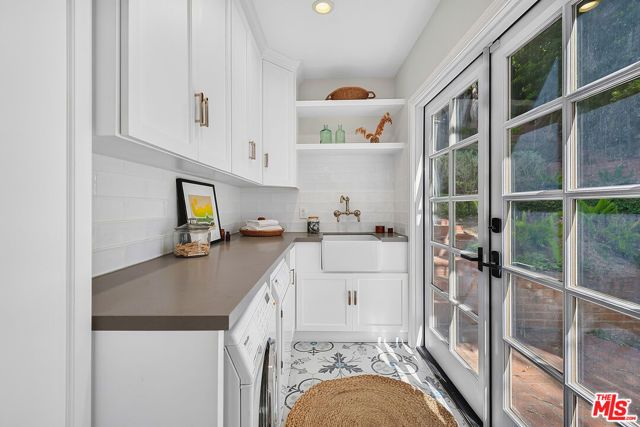 9305 Hazen Drive, Beverly Hills, CA 90210