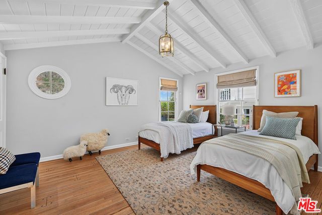 9305 Hazen Drive, Beverly Hills, CA 90210