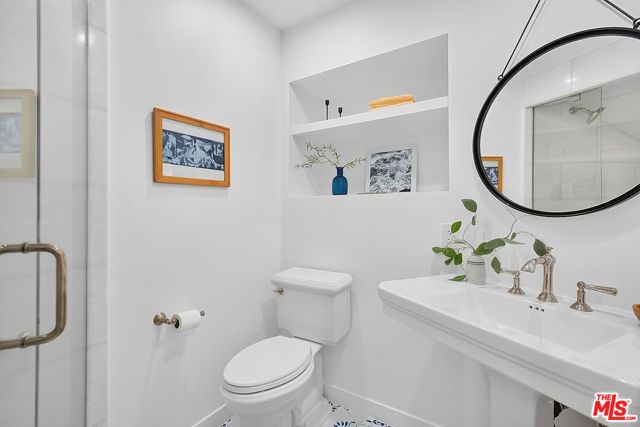9305 Hazen Drive, Beverly Hills, CA 90210