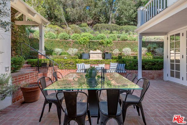 9305 Hazen Drive, Beverly Hills, CA 90210