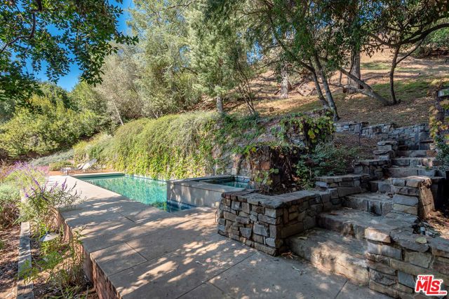 9305 Hazen Drive, Beverly Hills, CA 90210