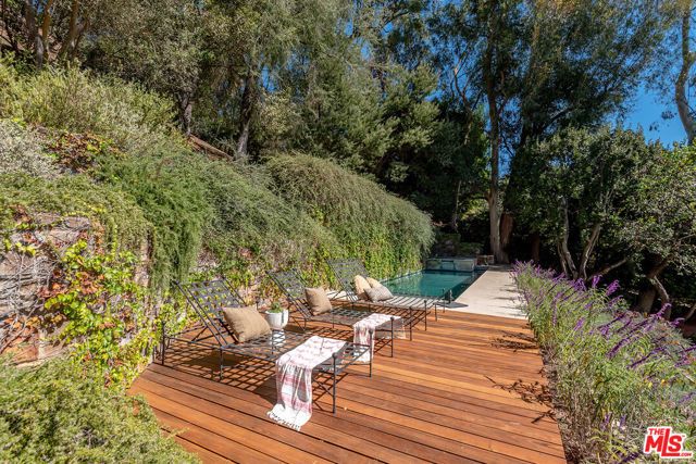 9305 Hazen Drive, Beverly Hills, CA 90210
