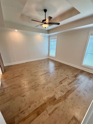 905 Frog Gip Pond Ct, Clarksville, TN 37043