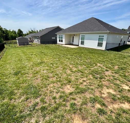 905 Frog Gip Pond Ct, Clarksville, TN 37043