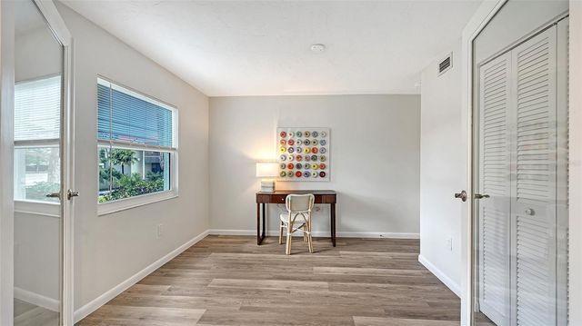 3229 BENEVA ROAD 101, Sarasota, FL 34232