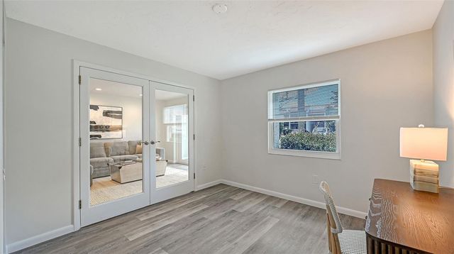 3229 BENEVA ROAD 101, Sarasota, FL 34232