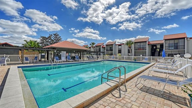 3229 BENEVA ROAD 101, Sarasota, FL 34232