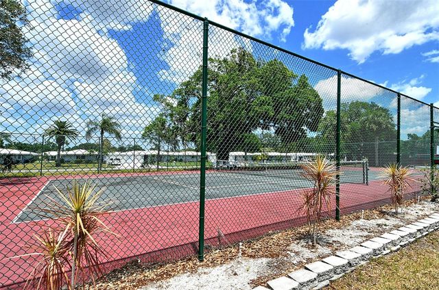 3229 BENEVA ROAD 101, Sarasota, FL 34232