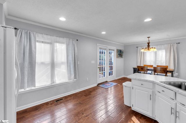 204 Flagstar Court, Fountain Inn, SC 29644