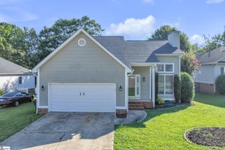 204 Flagstar Court, Fountain Inn, SC 29644
