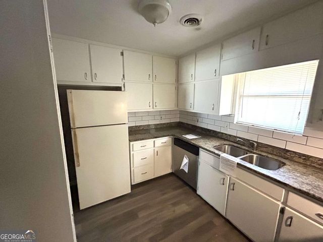 2181 Delowe Drive, East Point, GA 30344