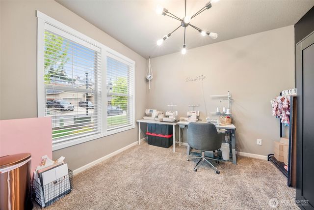 613 Stone View Way, Kalama, WA 98625