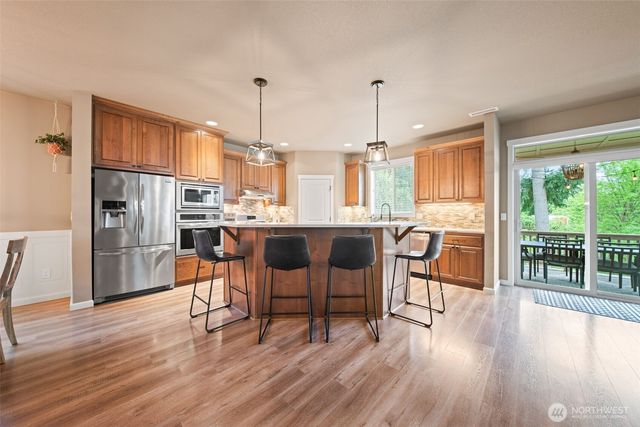 613 Stone View Way, Kalama, WA 98625