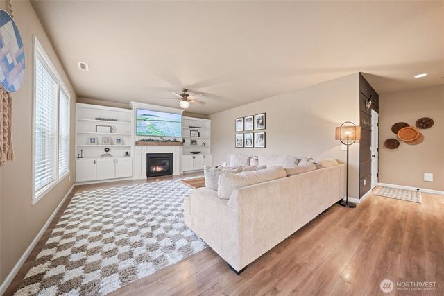 613 Stone View Way, Kalama, WA 98625