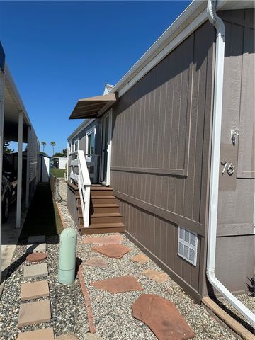 1845 Monrovia Avenue 76, Costa Mesa, CA 92627
