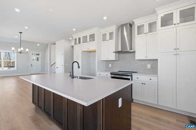 92A RENEE LN, Charlottesville, VA 22911