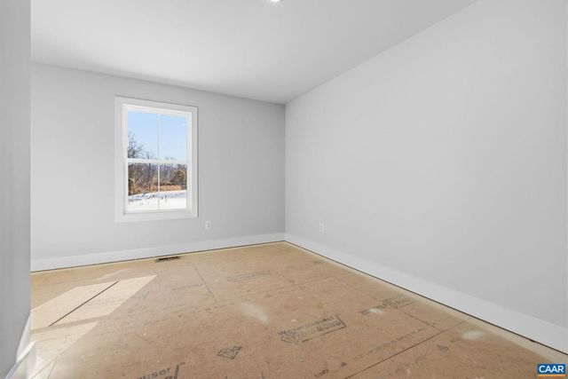 92A RENEE LN, Charlottesville, VA 22911