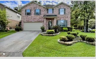 135 S Spinning Wheel Circle, The Woodlands, TX 77382