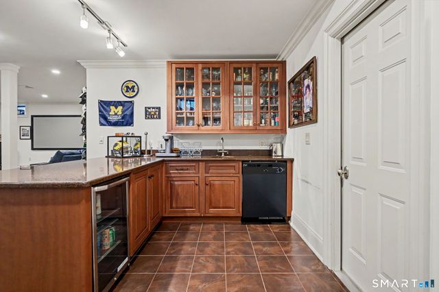 78 Hardesty Road, Stamford, CT 06903