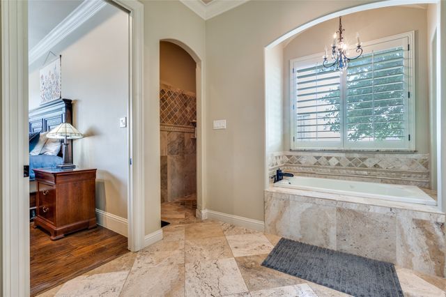 150 Hidden Valley Airpark, Shady Shores, TX 76208