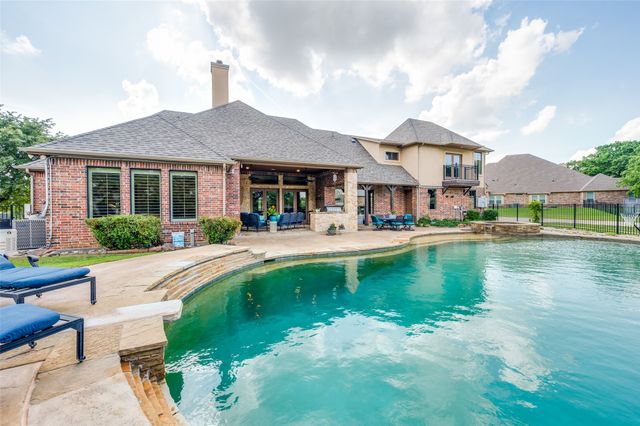150 Hidden Valley Airpark, Shady Shores, TX 76208