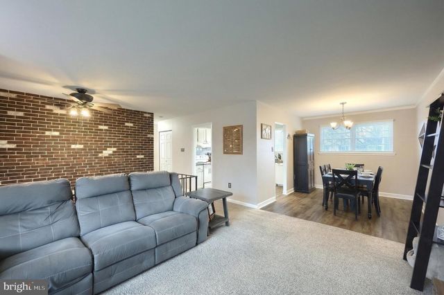 49 SCOTT ST, Hanover, PA 17331